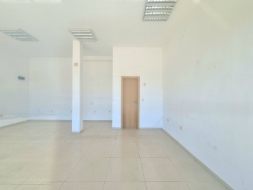 Под наем помещение в кв. Галата