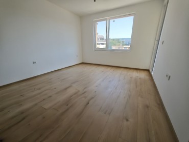 Двустаен апартамент в нова сграда в кв. Младост 1