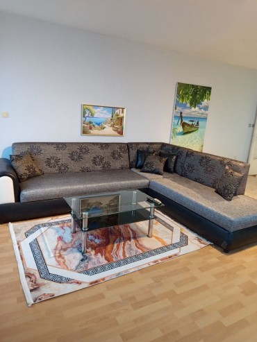 Двустаен апартамент под наем до Морската градина