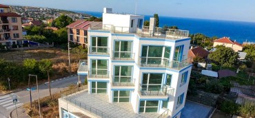 Двустаен апартамент в нова сграда в град Бяла