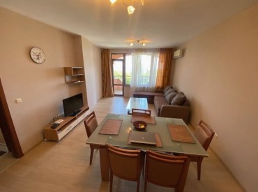 Двустаен апартамент под наем в кв. Галата