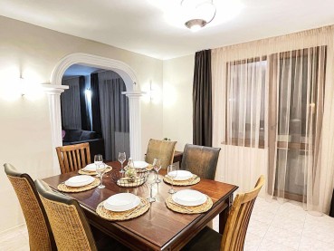 Mehrzimmerwohnung zur Miete im Opernhausviertel