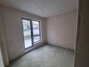 Двустаен имот в новострояща се сграда в кв. Аспарухово