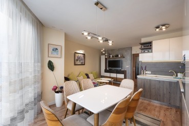 Тристаен мезонет в квартал Бриз