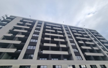 Двустаен апартамент в нова сграда в кв. Възраждане 4