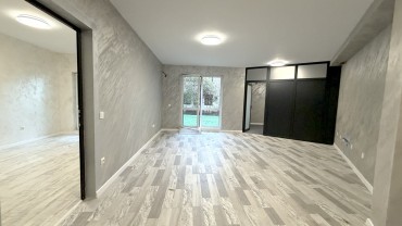 Тристаен апартамент в бутикова сграда близо до центъра на Варна