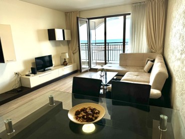 Two-bedroom apartment for rent near Cabacum beach