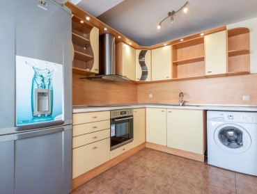 Two-bedroom apartment in the Sports Hall area