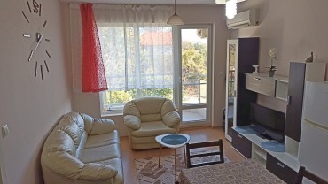 Two-bedroom apartment in the Briz district