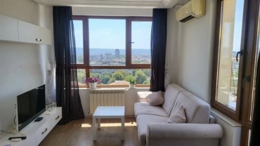 Тристаен апартамент под наем в района на Чаталджа