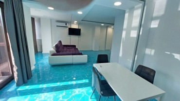 Тристаен апартамент под наем с централна локация