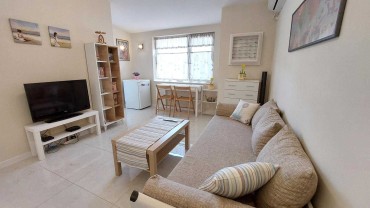 Двустаен апартамент под наем в района на Лятно кино Тракия