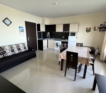 Two-bedroom apartment in a resort complex in Golden Sands