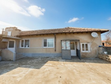 One-story house in the village of Gurkovo