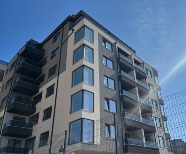 Гараж в нова сграда в кв. Владиславово