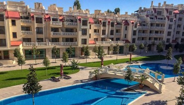 Трехкомнатная квартира в комплексе Varna South Bay Residence