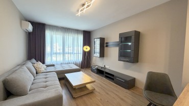 Dreizimmerwohnung im Bezirk Chaika zu vermieten