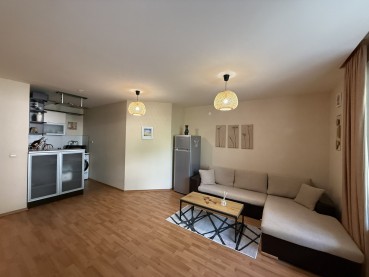 One-bedroom apartment for rent in Golden Sands resort complex