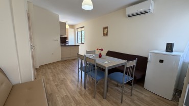One-bedroom apartment in the Briz district